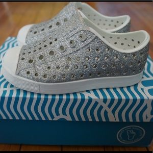 Silver Glitter Bling Natives Size 6 Toddler
